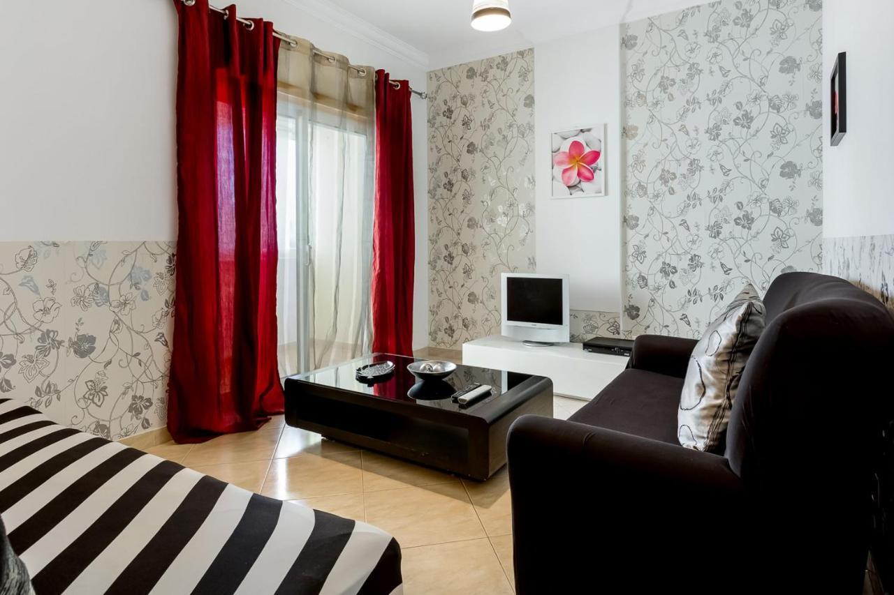 Spacious 2 Bdr Apartment W/ Patio By Lovelystay Armação de Pêra Екстериор снимка