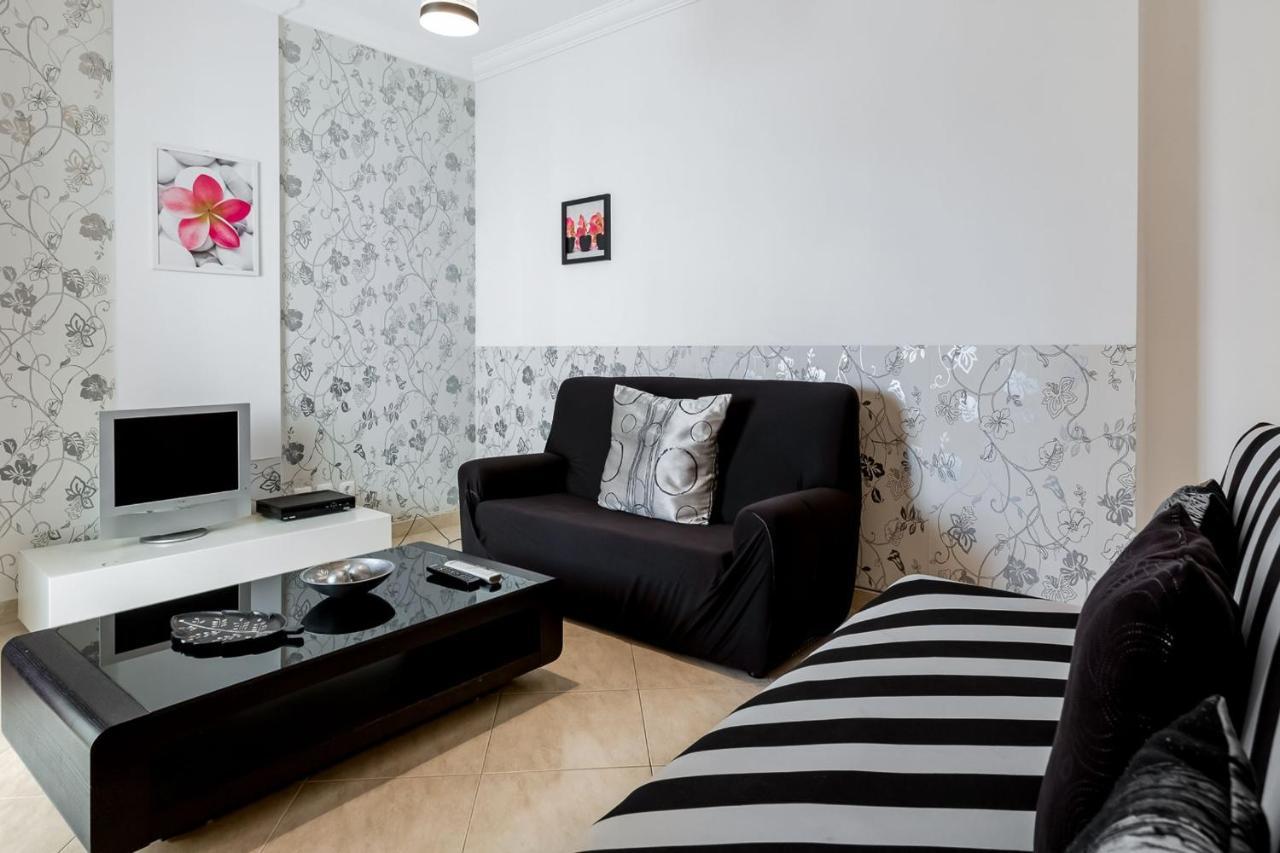 Spacious 2 Bdr Apartment W/ Patio By Lovelystay Armação de Pêra Екстериор снимка